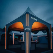Аренда Тент палатка Ярмарка 2,5х2,5 м на Медальной площади — ART SPACE