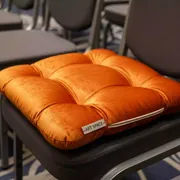 Аренда Подушка галета на стул оранжевый велюр в Radisson Collection Paradise — ART SPACE