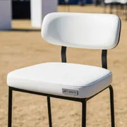 Аренда Стул барный Консек мягкий белый в Delta Sirius — ART SPACE