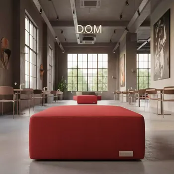 Аренда Пуф мини красный 45x45 см в ресторане «D.O.M» — ART SPACE