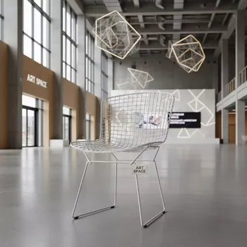 Аренда Стул Bertoia White в VK Stadium Sirius — ART SPACE