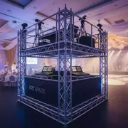 Аренда Вышки FOH Layher с тремя уровнями 4х4 м в отеле Radisson Lazurnaya — ART SPACE