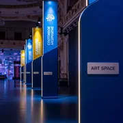 Аренда Флагштоков мобильных и мачт в Зимнем театре — ART SPACE