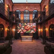 Аренда Светодиодный экран 6х3 метра в Boutique Hotel PORTUM 1905 — ART SPACE