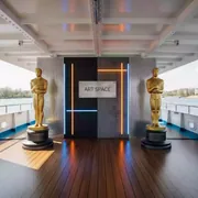 Аренда Фотозона Оскар на теплоходе «Дагомыс» — ART SPACE