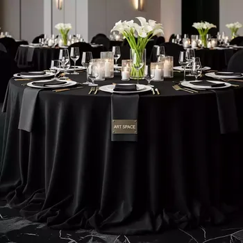 Аренда Скатерть круглая бархатная бесшовная Альт чёрная в Radisson Collection Paradise — ART SPACE