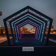Аренда Шатер тоннельный из ферм 12х10 м черный в ресторане «D.O.M» — ART SPACE