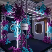 Аренда Фотозоны из цветов в санатории «Русь» — ART SPACE