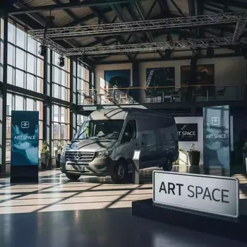 Аренда Тест драйв Газели Next закрытый в ресторане «Brunello» — ART SPACE
