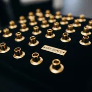 Аренда Люверсы колечки золотые Piccolo 5,5 мм в Сочи Парк Отеле — ART SPACE