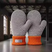 Аренда Варежки гигантские в лофте «Студия 21» — ART SPACE
