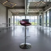 Аренда Барный стул бордовый металлик Bombo в Golden Tulip Rosa Khutor — ART SPACE