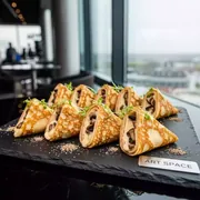 Аренда Блинчики с сыром и грибами в Radisson Blu Resort & Congress Centre — ART SPACE
