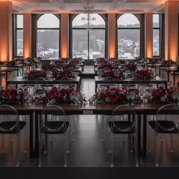 Аренда Мебели для свадьбы в Green Flow Hotel — ART SPACE