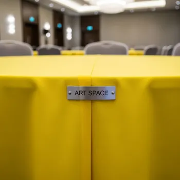 Аренда Скатерть круглая желтая 3,2 м в отеле Radisson Lazurnaya — ART SPACE