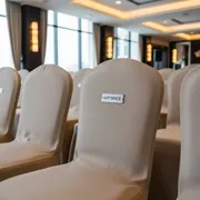 Аренда Чехол E07 для стула Eames бежевый в Grand Karat Sochi — ART SPACE