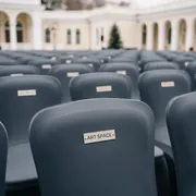 Аренда Хол для стула серый стрейч в санатории «Сочи» — ART SPACE