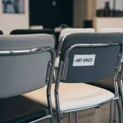 Аренда Стулья банкетные Новороссийск — ART SPACE