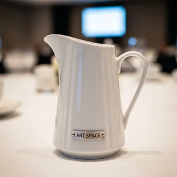 Аренда Молочник белый Джорджия 150 мл в Mövenpick Hotel — ART SPACE