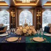 Аренда Сет "Бархатный каскад" на 8 персон в Sport Inn Hotel & Wellness — ART SPACE