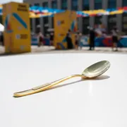 Аренда Ложка столовая Gold на Медальной площади — ART SPACE