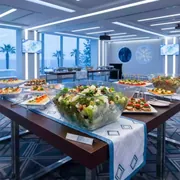 Аренда Салатник квадратный "Kunst Werk" 1000 мл в отеле Radisson Lazurnaya — ART SPACE