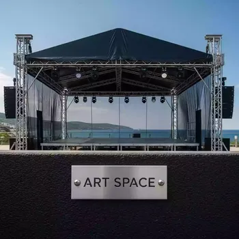 Аренда Сцена односкатная 12х10 м черная в ресторане «Плакучая Ива» — ART SPACE
