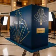 Аренда Пресс волл закрытого типа в отеле Radisson Lazurnaya — ART SPACE