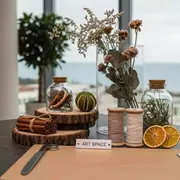 Аренда Мастер класс елочные игрушки из натуральных материалов в отеле Hyatt Regency Sochi — ART SPACE