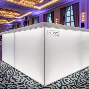 Аренда Стойка пластиковая барная Frozen Desk Large в Cosmos Sochi Hotel — ART SPACE
