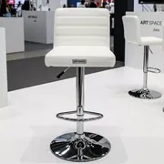 Аренда Стул барный белый экокожа Zeta на курорте «Газпром» (Альпика) — ART SPACE