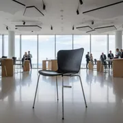 Аренда Стул пластиковый Snille черный в Mercure Сочи Центр — ART SPACE