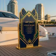 Аренда Доска почета на VIP-яхте (Имеретинский порт) — ART SPACE