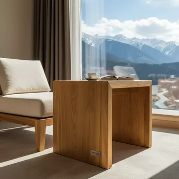 Аренда Столик деревянный для лежака Rule Teak в Golden Tulip Rosa Khutor — ART SPACE
