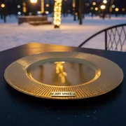 Аренда Тарелка подстановочная Гэтсби золотая 33 см в парке «Ривьера» — ART SPACE
