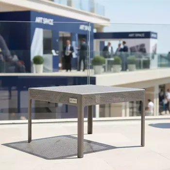 Аренда Столик пластиковый журнальный Net Table 40 в гранд-отеле «Жемчужина» — ART SPACE