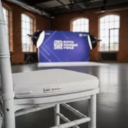 Аренда Подушка на стул Chiavari белая в МФК «Горный» — ART SPACE