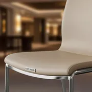 Аренда Стул ИЗО светло бежевый из экокожи хром в Panorama by Mercure — ART SPACE
