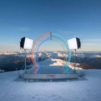 Аренда Свет постоянный для съёмки и фотозоны на площадке Rosa Peak (2320м) — ART SPACE