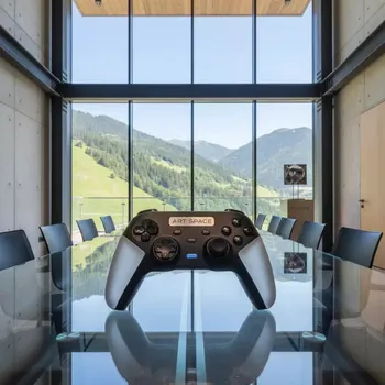 Аренда Контроллер Ricoh IWB Smart Controller OP 10 в Sochi Marriott Krasnaya Polyana — ART SPACE