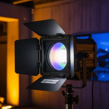 Аренда Прожектор светодиодный цветной 100 Вт в Керлинговом центре «Ледяной куб» — ART SPACE