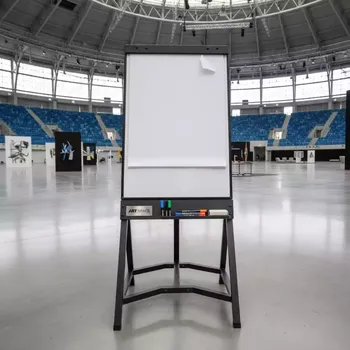Аренда Набор для флипчарта в ледовом дворце «Большой» — ART SPACE