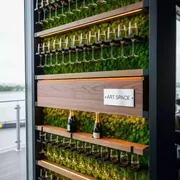 Аренда Фотозона стена шампанского в ресторане «La Terrazza» — ART SPACE