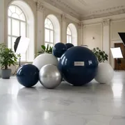 Аренда Фотозона новогодняя шары в санатории «Металлург» — ART SPACE