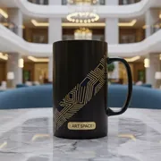 Аренда Кружка для сублимации черная хамелеон прямая в отеле Radisson Lazurnaya — ART SPACE