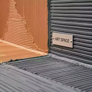 Аренда Смесь штукатурно клеевая Церезит CT 190 в МФК «Горный» — ART SPACE