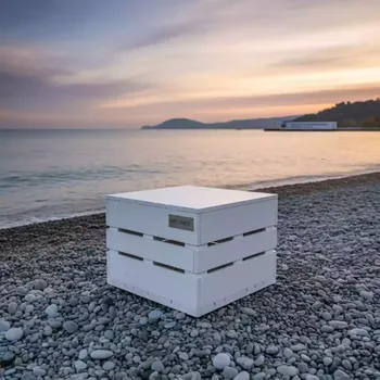 Аренда Стол из паллет Cube R4E 00030 50 см белый на пляже «Маяк» — ART SPACE