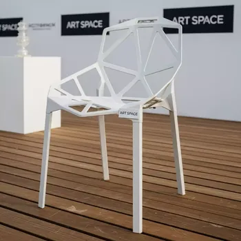 Аренда Стул One white белый на пляжных клубах Хосты — ART SPACE