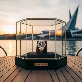 Аренда Модуль стеклянный Open Cubo Glass на VIP теплоходе (Морпорт Сочи) — ART SPACE