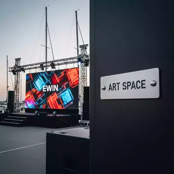 Аренда Панель EWIN DE43M 43 дюйма на парусной регате (Сочи) — ART SPACE